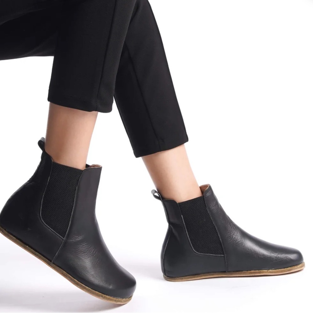 Barefoot Chelsea Ankle Boots NEVER WORN